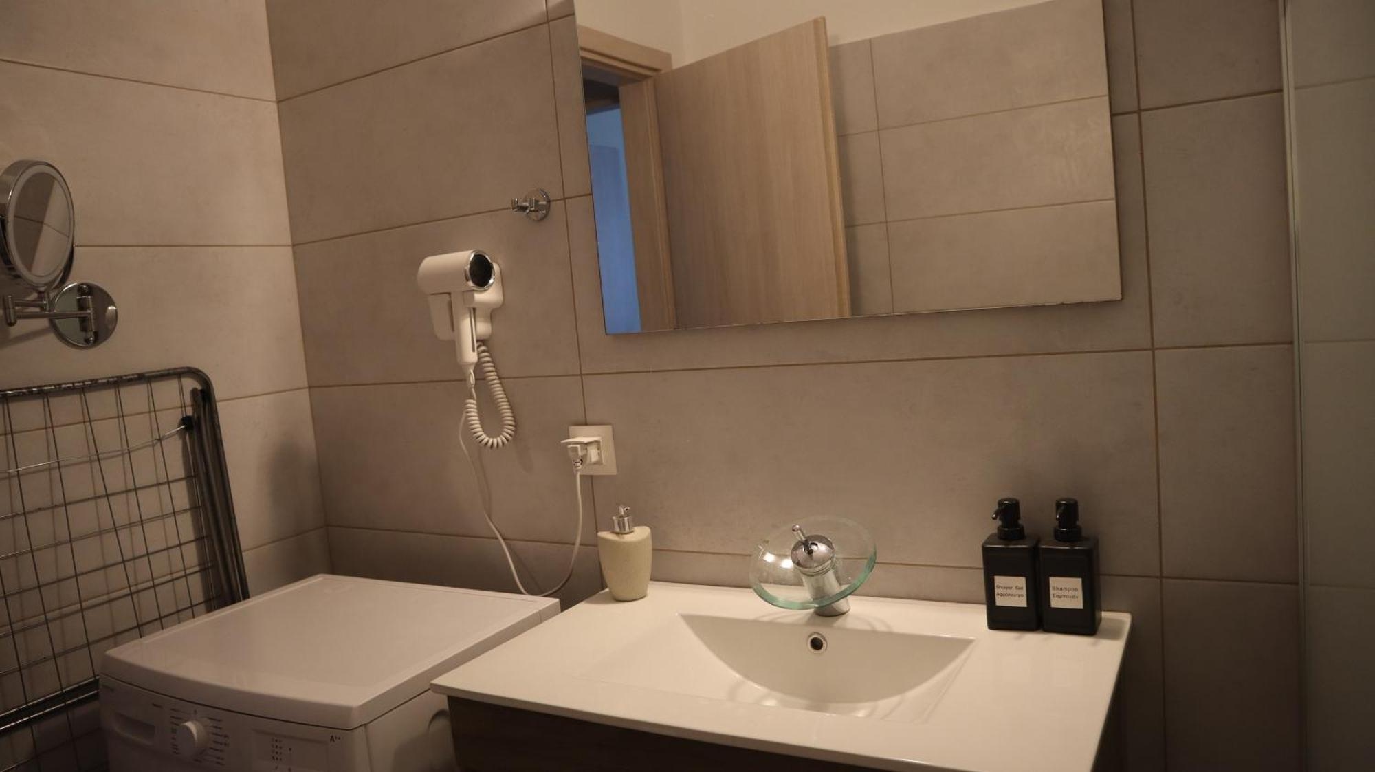 Dafni City Apartment 2 Atenas Exterior foto